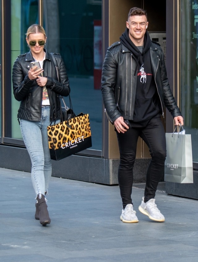 The smitten pair wore matching leather jackets