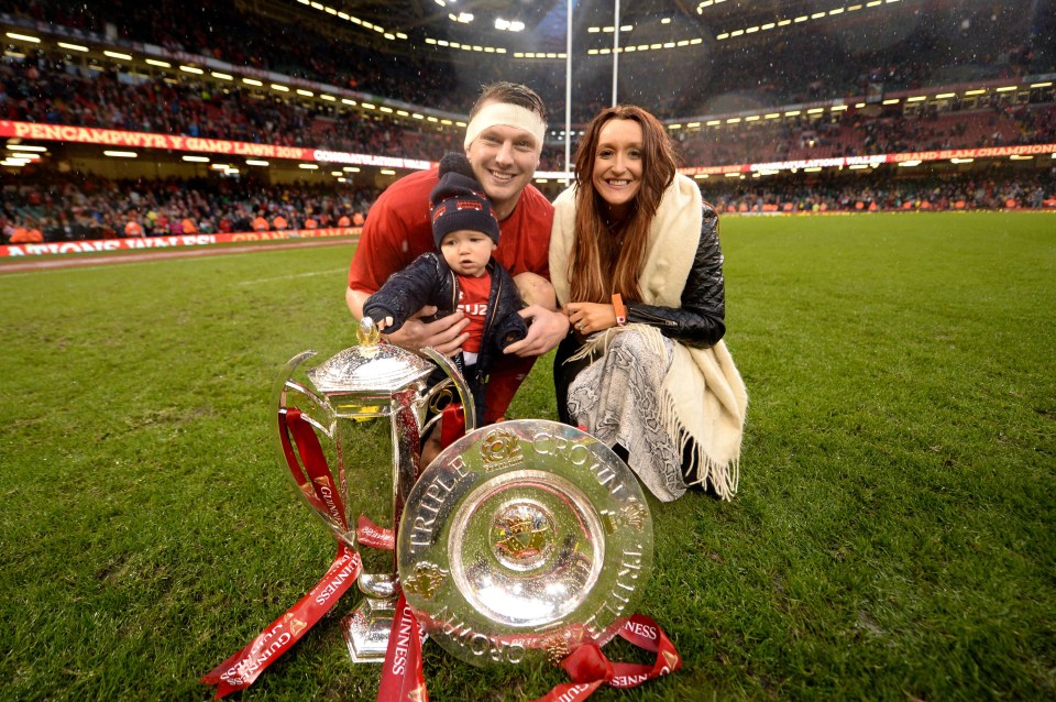 Dan Biggar with wife Alex after winning the Six Nations title in 2019