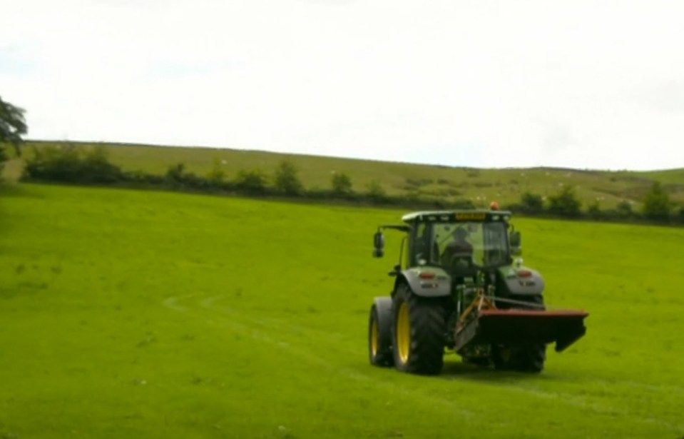 The Emmerdale stars were let loose on Kelvin’s farm and drove away on his tractor