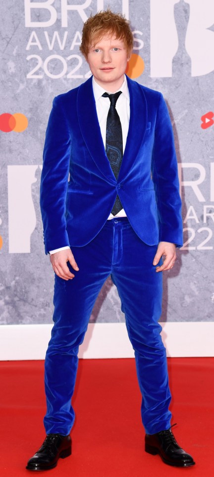 Ed Sheeran arrived in an electric blue velvet suit and a tie