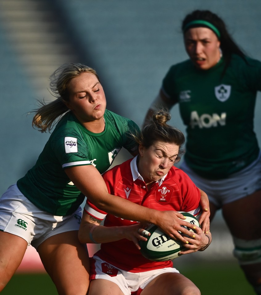 Wales came from behind to record a precious win over Ireland