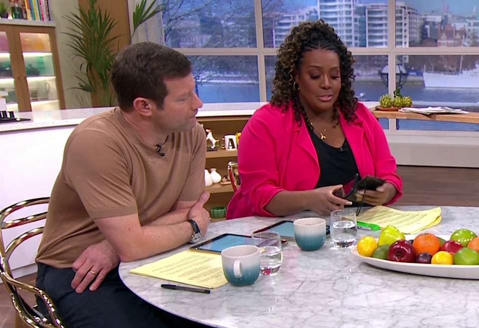 Alison Hammond's phone rang during today's This Morning