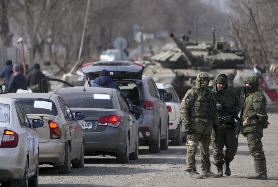 Pro-Russian separatists and Mariupol evacuees