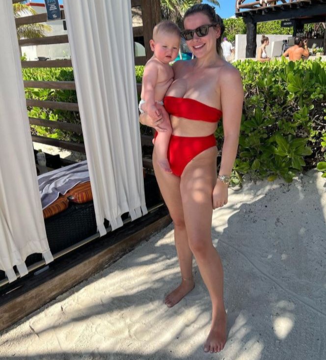 Georgia looked stunning in her red bikini nine months after having baby Brody