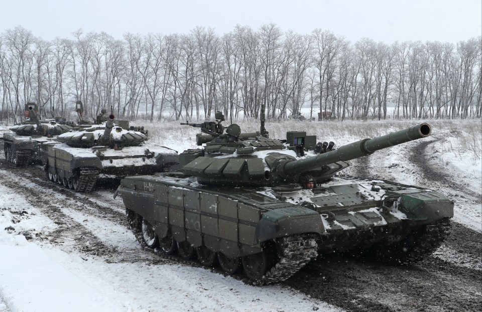 Russian tanks being used in Ukraine may be fitted with Frenchthermal-imaging cameras