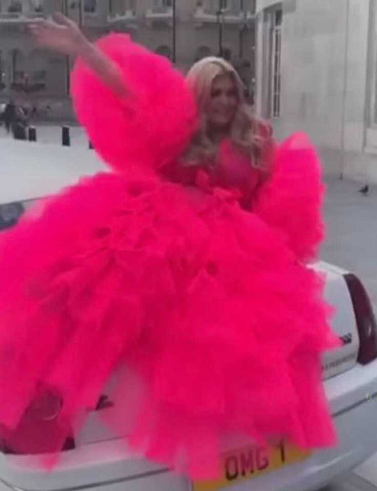 Gemma Collins showed off her healthy lunch after she posed on top of a car in a dramatic hot pink dress