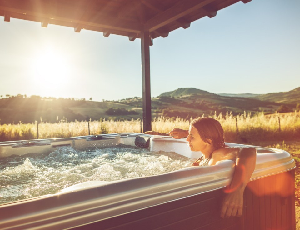 Make sure you know about hidden costs before buying a hot tub