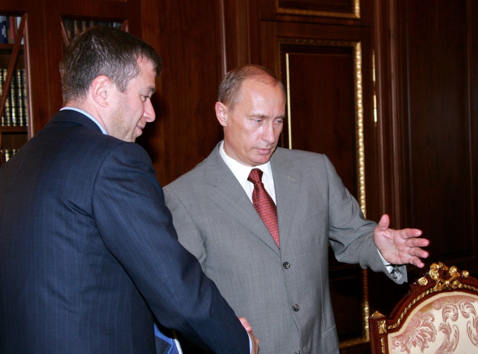 Abramovich with Putin while he was governor of Chukotka in 2005