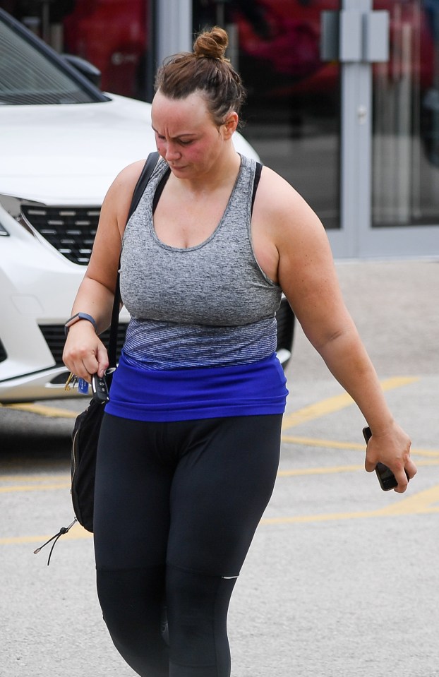 After seeing the paparazzi photo of her leaving the gym, Chantelle was horrified to see her thinning and receding hair and decided to lock herself away after abuse from trolls