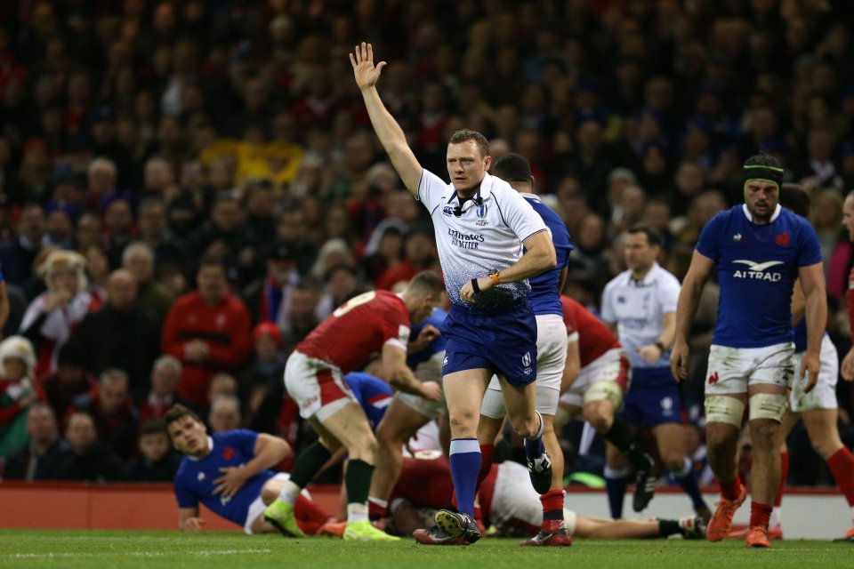 Matthew Carley refereeing Wales vs France in 2020