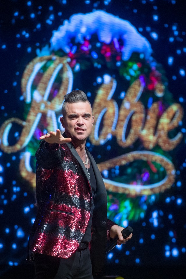 Robbie Williams has claimed he has nowhere to live