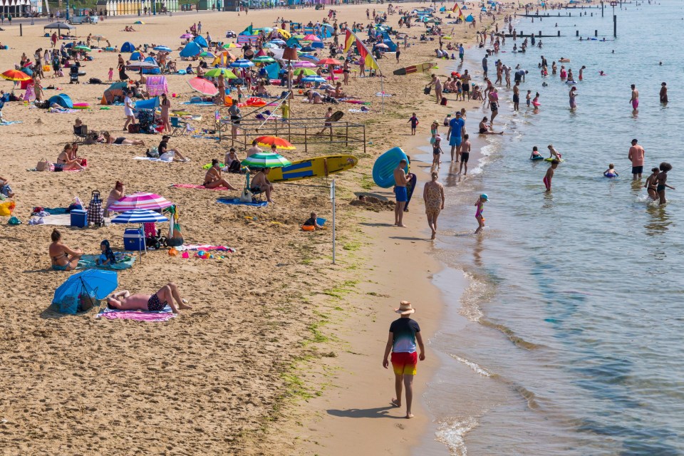 Brits flocked to beaches this weekend