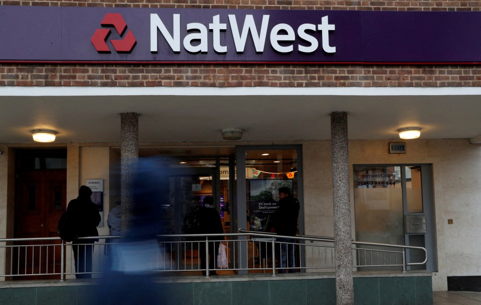 NatWest and RBS banking apps went down this morning leaving customers unable to check accounts