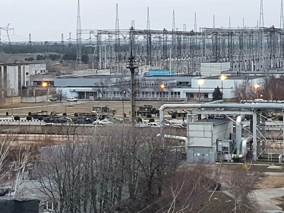 Russian tanks at the site following a night of fierce fighting