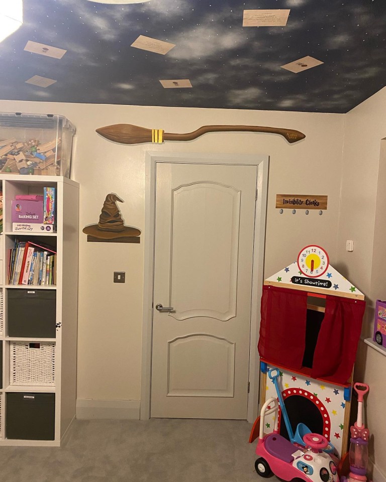 Delilah, Matilda and Charlie has a Harry Potter themed playroom