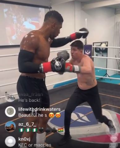 Anthony Joshua body sparring with Luke Campbell