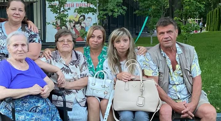 Oksana is desperate to get her grandparents away from the conflict with Russian troops