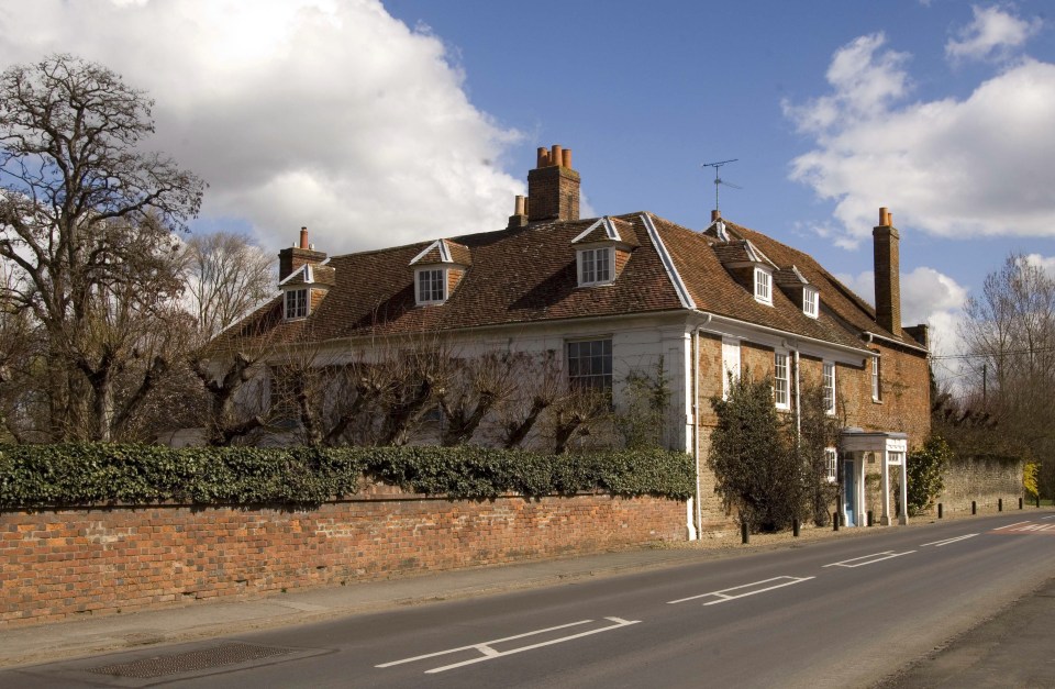 The Hollywood director lives in a huge property in the Cotswolds