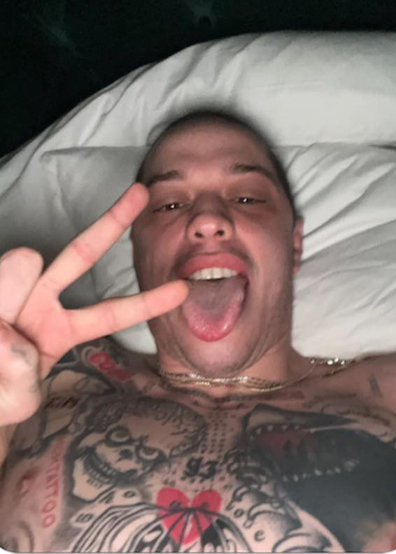 Pete posted a pic of him in Kim's bed as he and Kanye argued over text