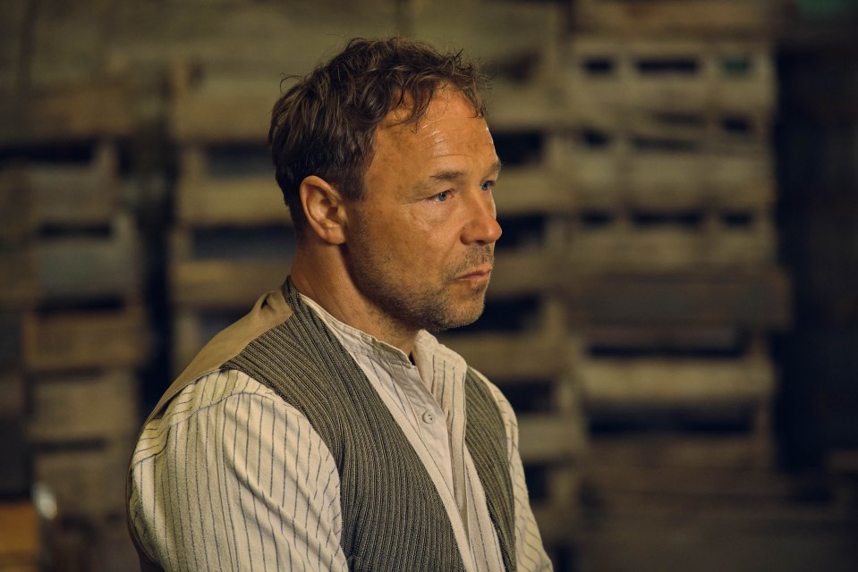 Peaky Blinders fans praised Stephen Graham for 'saving' tonight's show