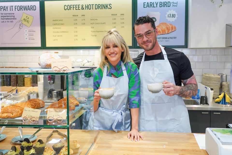 Ashley Roberts and Matt Willis swung by to serve hot drinks too