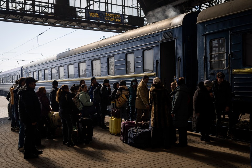 Ukrainians fleeing from Mariupol arrive at Lviv