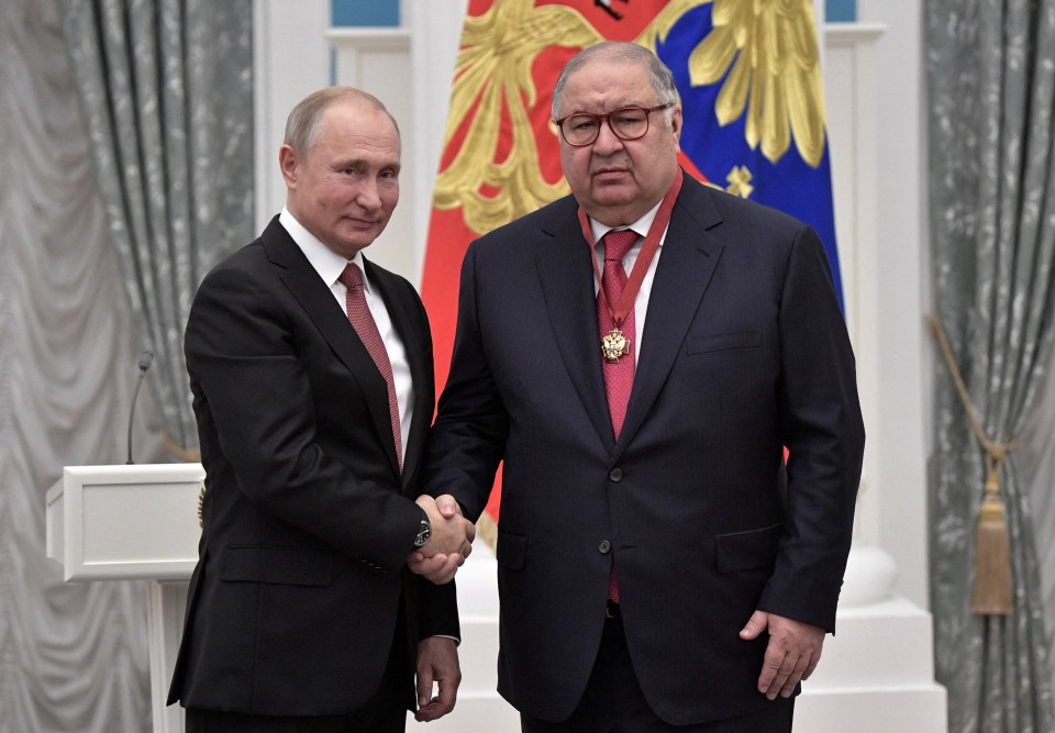 Usmanov with the Russian President in 2018