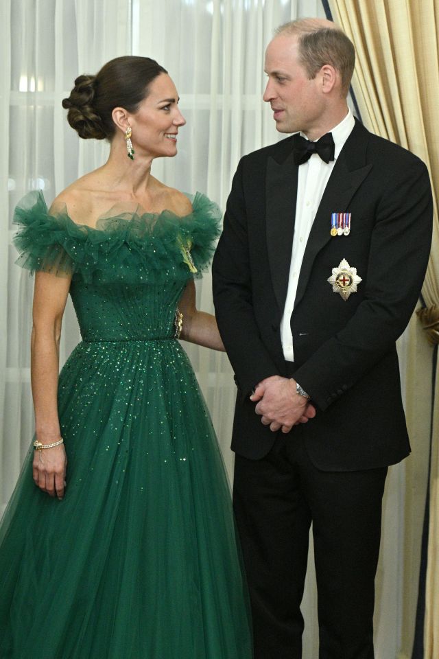 Kate and Wills attended the black-tie banquet with Jamaican politicians 