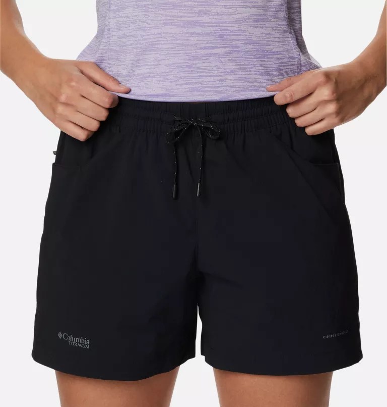  Women's Titan Pass Lightweight Walking Shorts