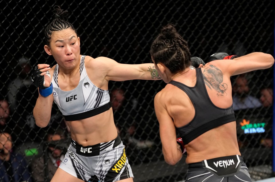 Yan Xioanan went to war with fellow 115lb contender Marina Rodriguez at UFC 272