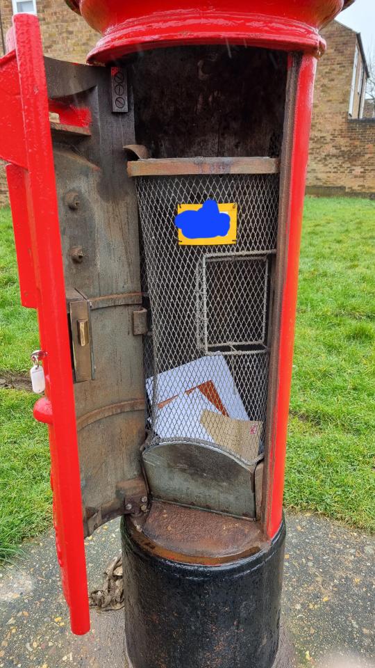 Inside the famous red post box which left users "fascinated"