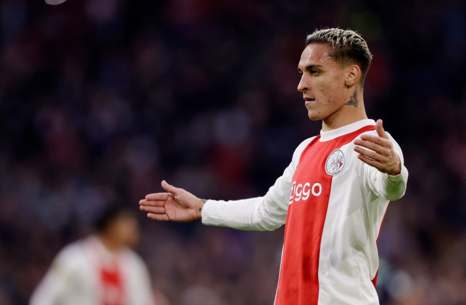 Erik ten Hag wants to sign Ajax star Antony before the World Cup