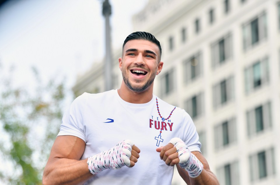 Tommy Fury is set to fight Daniel Bocianski on his return to the ring