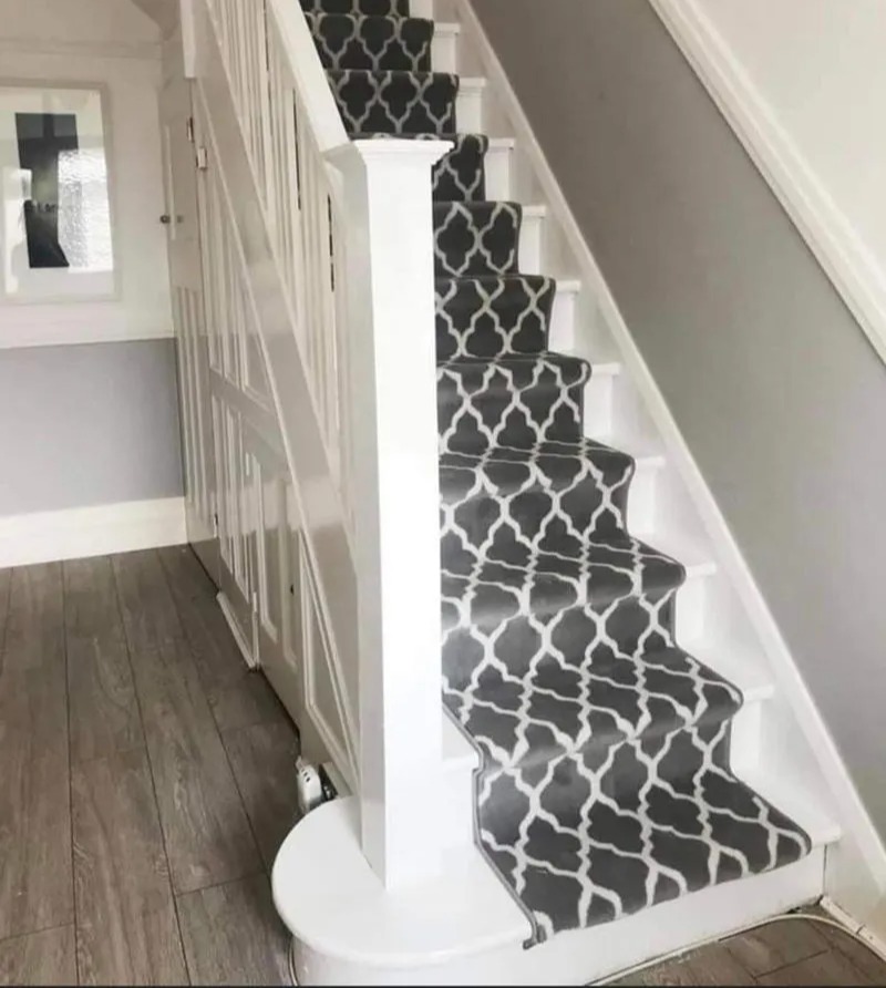 The NHS student wanted to update her hallway and, keeping it bright and airy but with black as the main colour