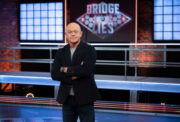 Ross Kemp recently revealed how he studied Bradley Walsh to prepare for his new role