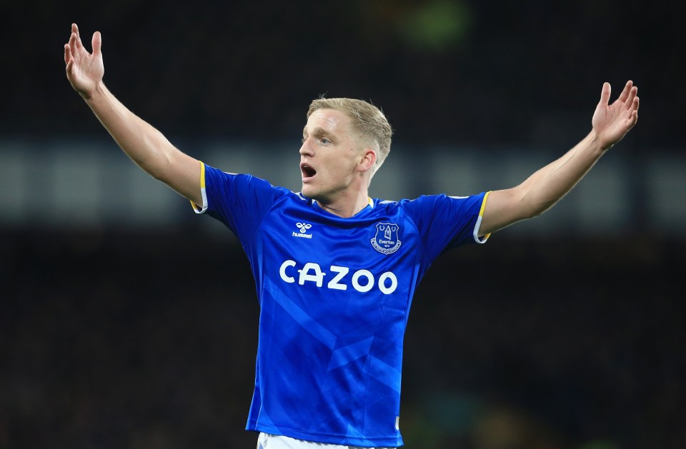 Van de Beek was last in action on March 13