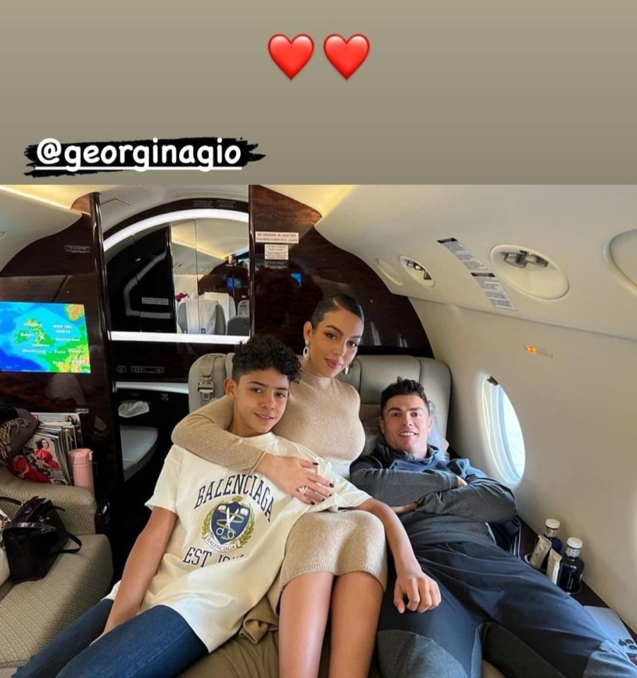 Rodriguez, Ronaldo and Cristiano Jr relax on a private jet