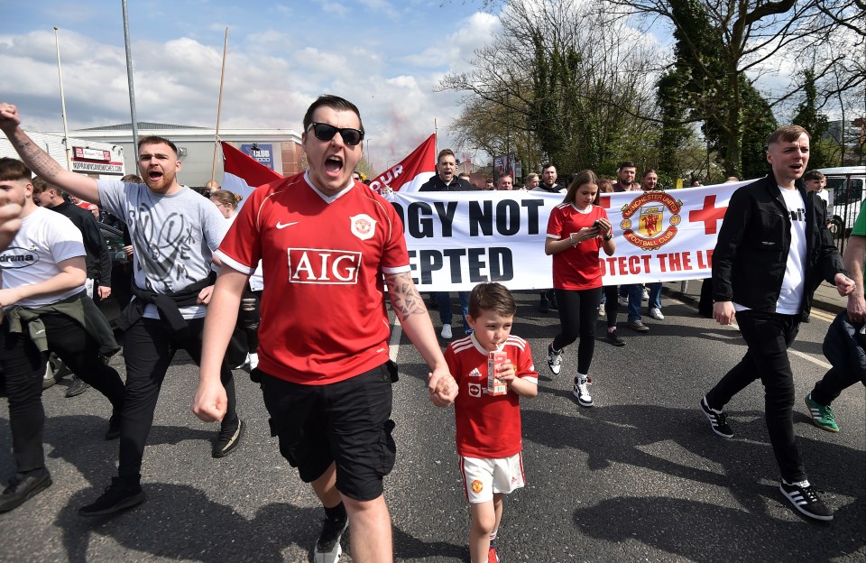 Some Man Utd fans sung some sick chants during the protest