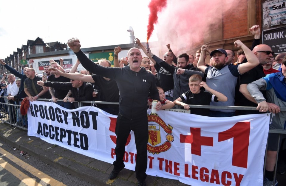 Man Utd fans are unhappy with the running of the club since Sir Alex Ferguson left