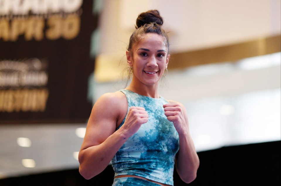 Amanda Serrano in the open workout in New York