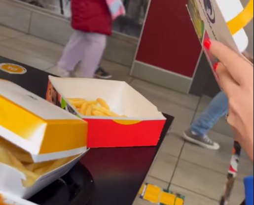 Removing the tops of the boxes means that it effectively makes the box into a plate