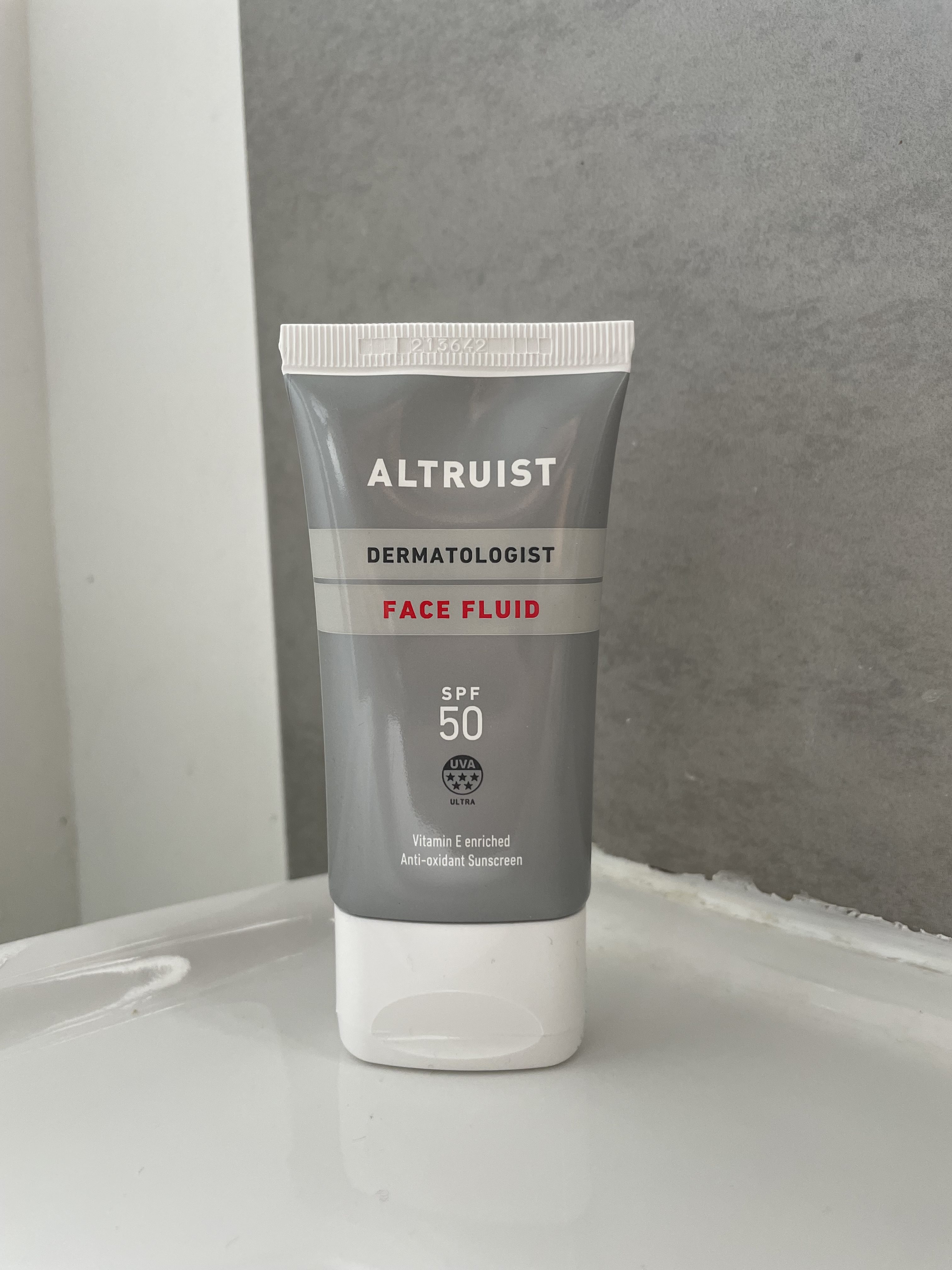 Altruist Face Fluid