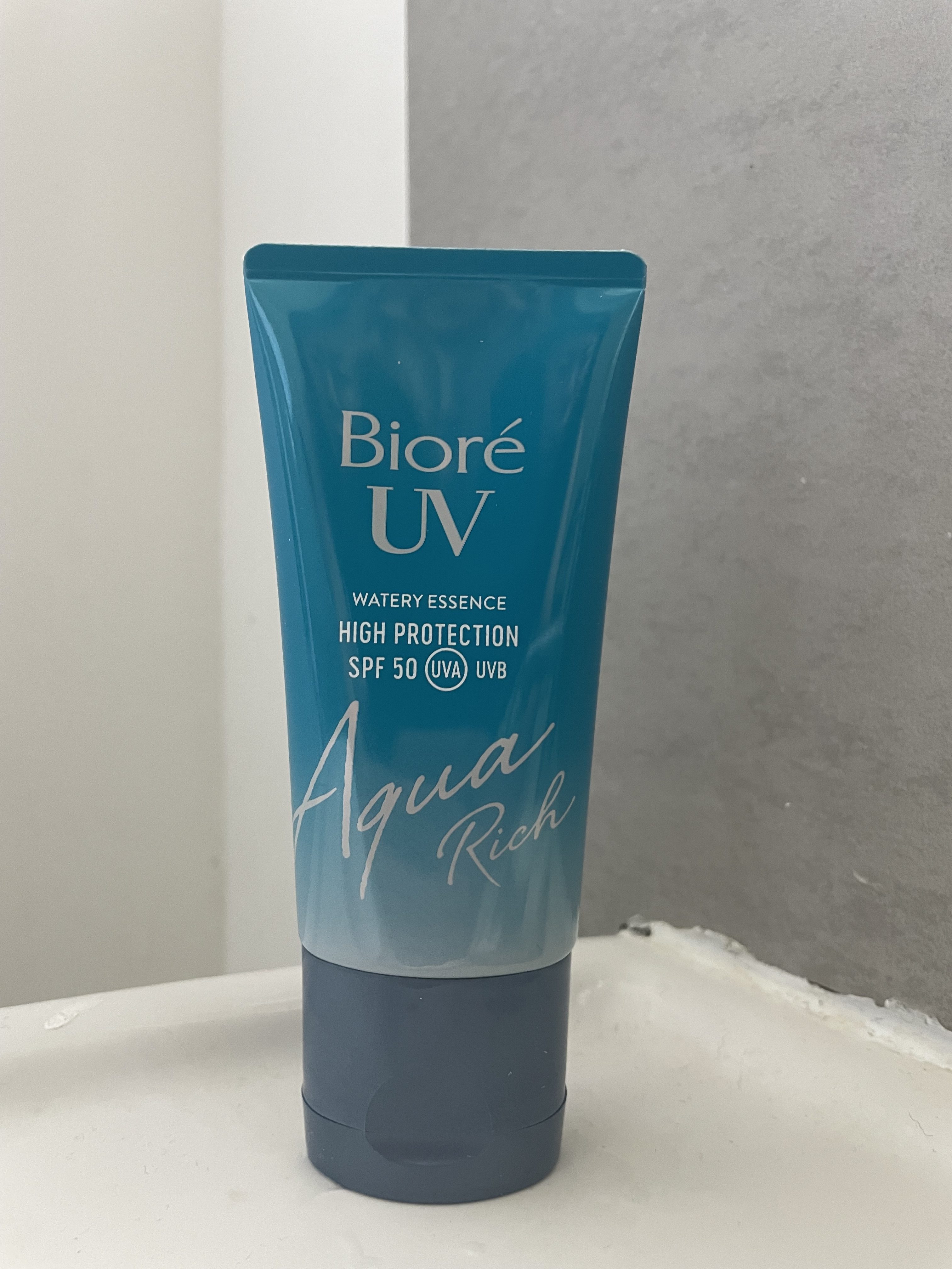 Biore UV Aqua Water Essence