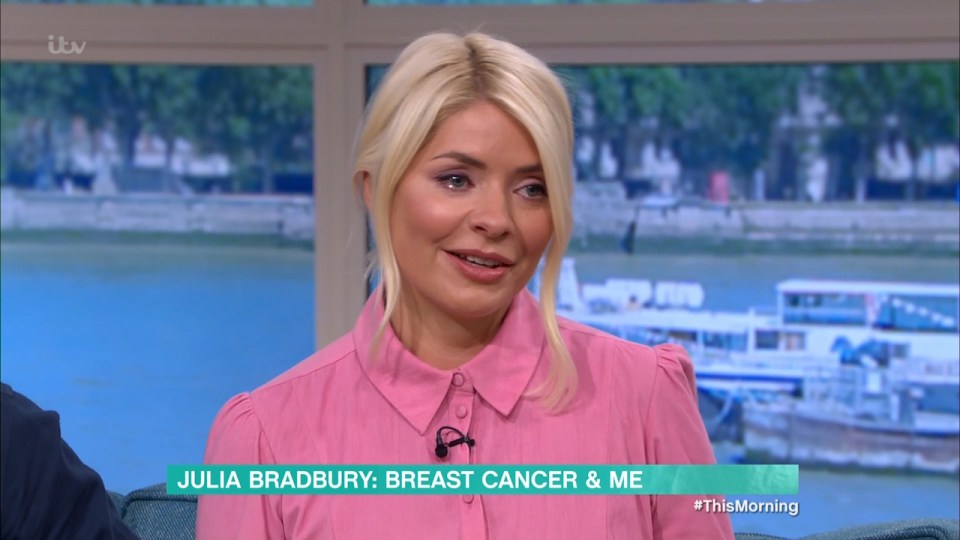 Holly Willoughby was left in tears today while speaking to cancer survivor Julia Bradbury on This Morning