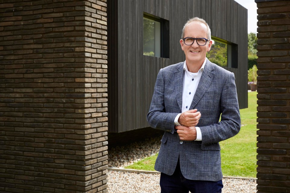 Kevin McCloud was told by the project manager the build was "ludicrous"