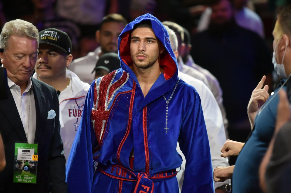 Tommy Fury had to pull out his fight with Jake Paul due to a rib injury and bacterial chest infection.