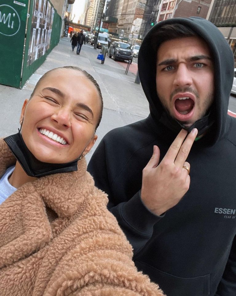 Molly and Tommy started dating in 2019