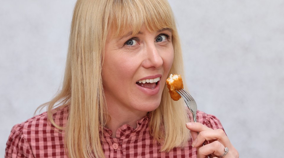 Mum-of-three Lynsey Hope scores fish fingers for taste, appearance and value