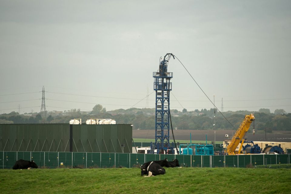 A poll found that 44% of voters want the ban on fracking lifted