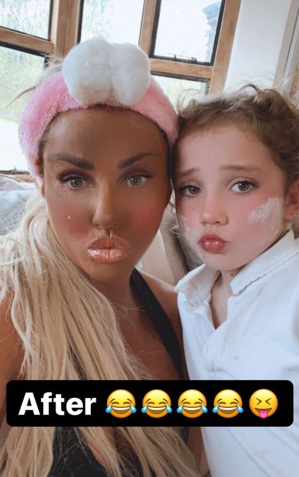 Katie Price pouts next to her daughter Bunny